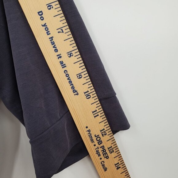 Red by BKE Washed Surplice Top 3/4 Button Sleeve V-Neck Small Womens Gray - Picture 11 of 12